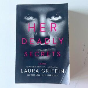 Her Deadly Secrets | Laura Griffin | Romantic Suspense Thriller Paperback